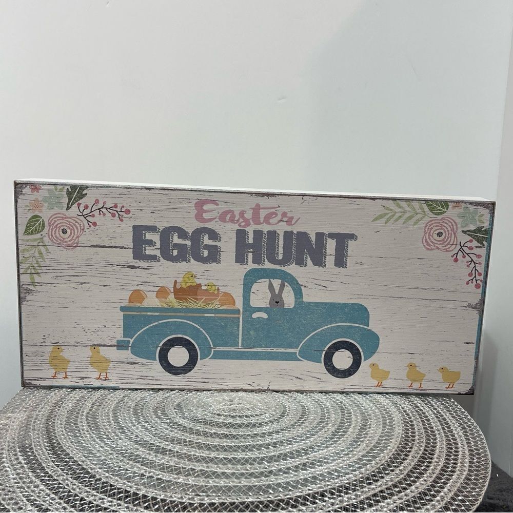 Easter Egg Hunt Wooden Sign NWT